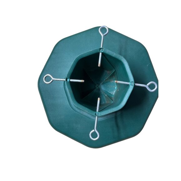 Heavy-Duty Green Plastic Christmas Tree Stand With Metal Bolts & Eyelets C10 - Picture 4 of 6